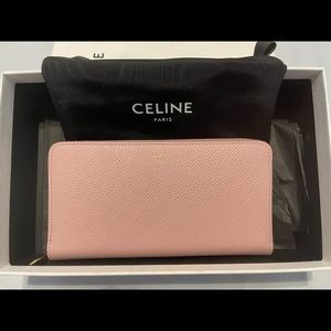 Celine large zipped wallet in grained calfskin